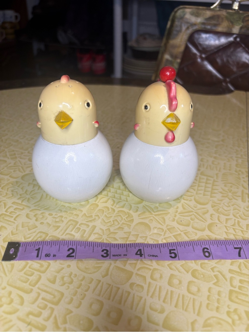 Vintage Egg-Shaped Chicken Salt and Pepper Shakers - White and Cream